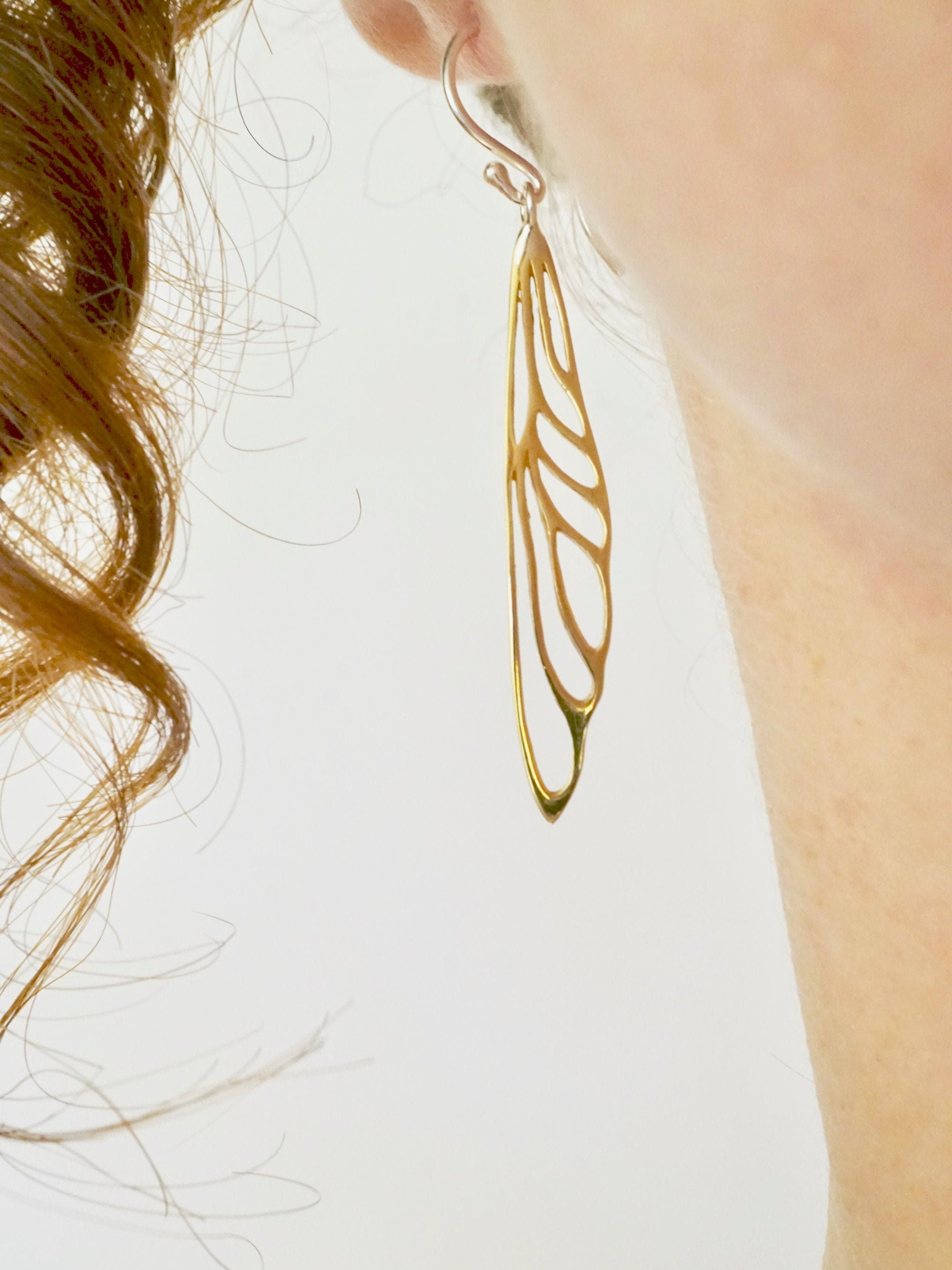 Dragonfly Wing Dangle Earrings - gold-tone Bee wing Jewelry- (B234)
