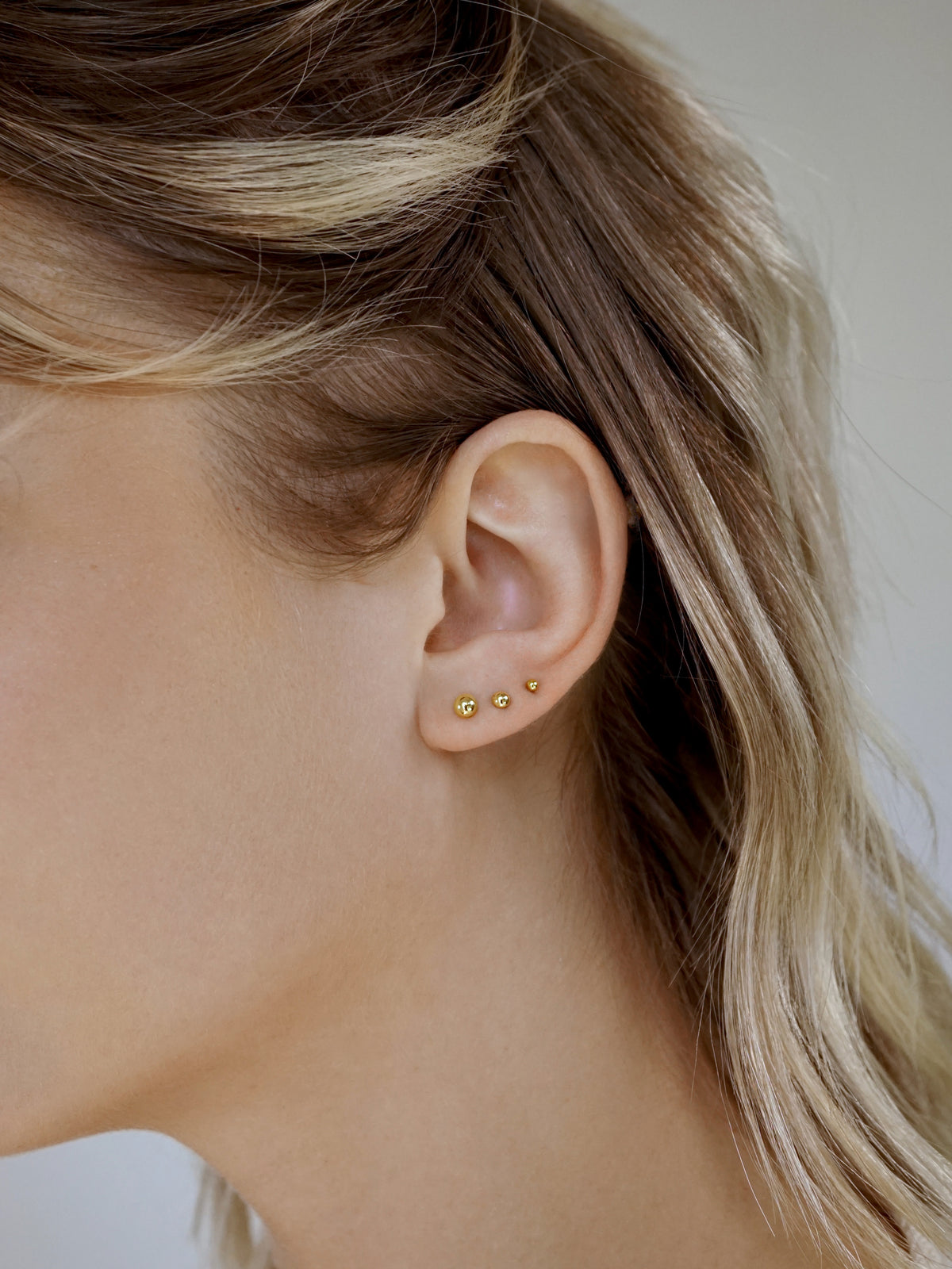 Tiny Ball Stud Earrings • 14K Gold Filled or Sterling Silver • 2mm 3mm 4mm (326)