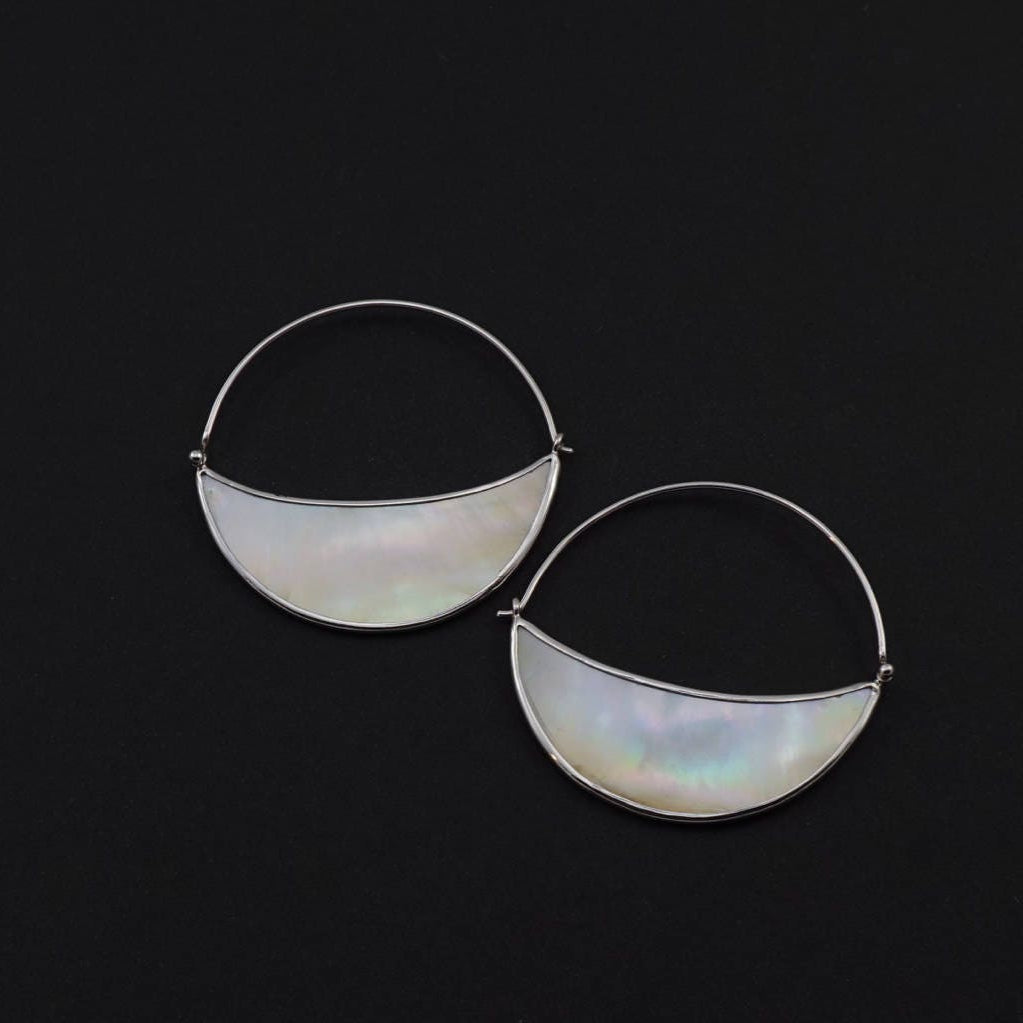 Silver Mother of Pearl Moon Earrings - Crescent moon hoop - Sterling Silver - Lunette Hoop