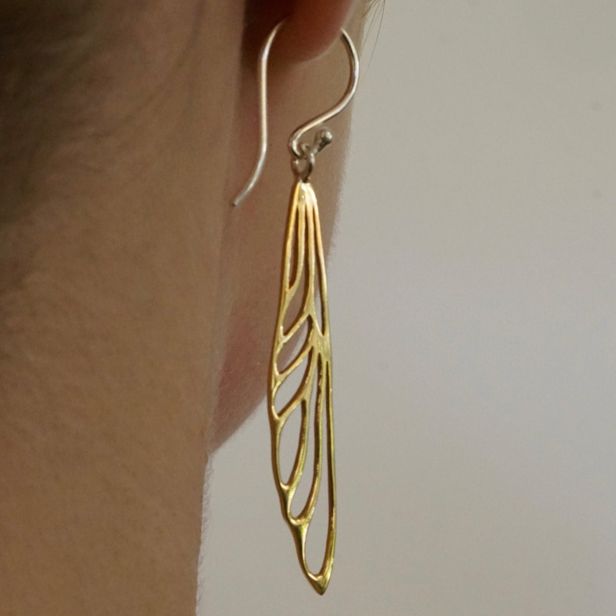 Dragonfly Wing Dangle Earrings - gold-tone Bee wing Jewelry- (B234)