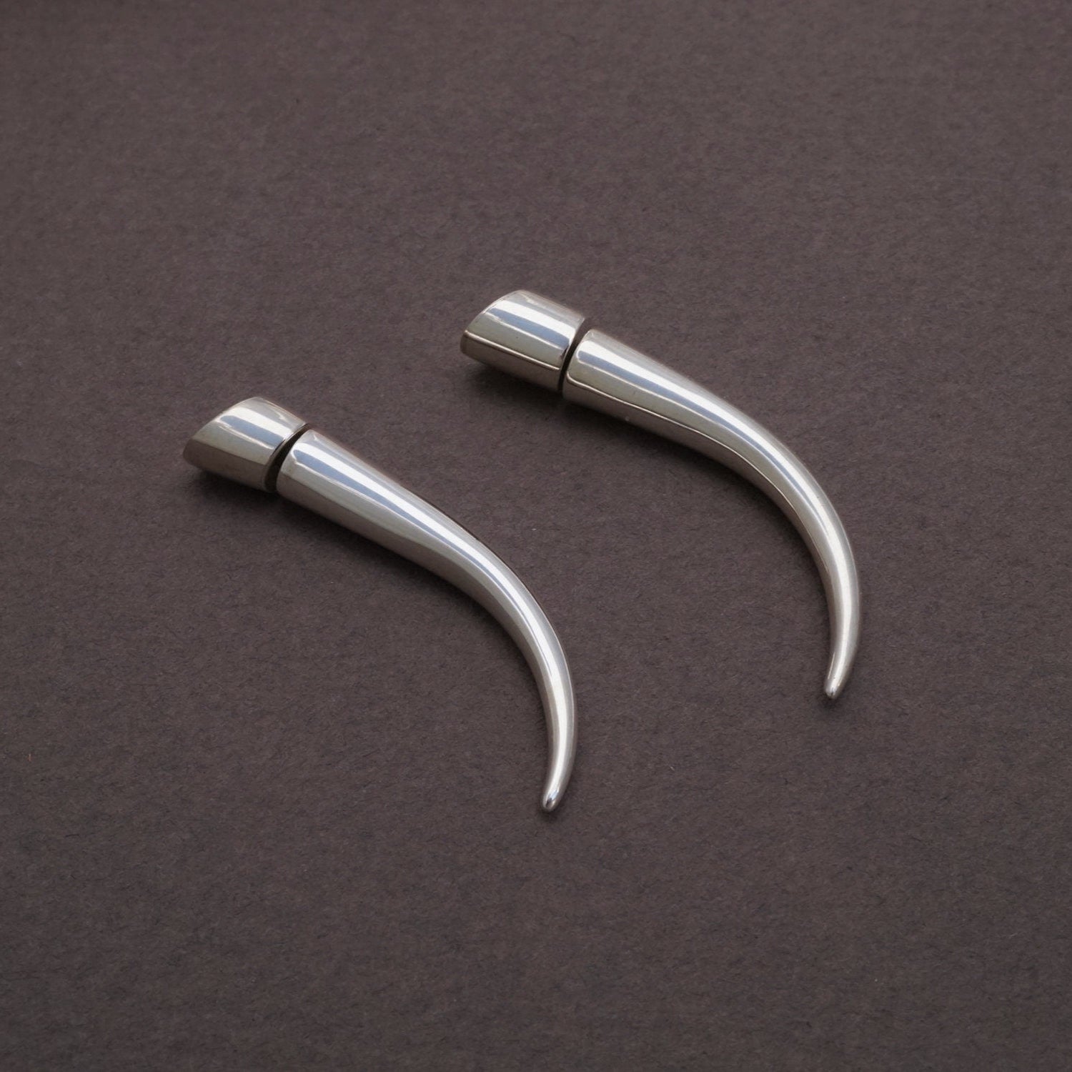 Talon Earrings Sterling Silver Faux Gauged Piercing (065S)