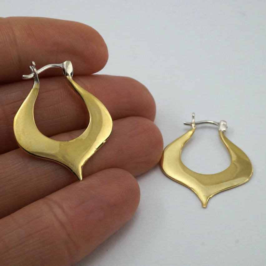 Gold Hoop Earrings • Petal Hoops • Everyday Minimalist Earrings (040)