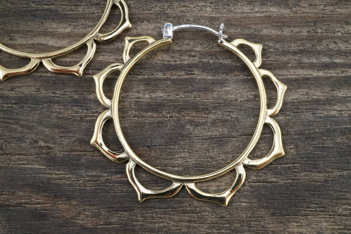 Medium Lotus Hoop Earrings Brass (082B)