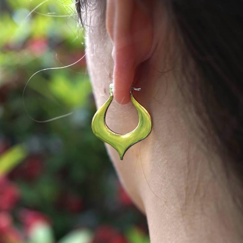 Gold Hoop Earrings • Petal Hoops • Everyday Minimalist Earrings (040)