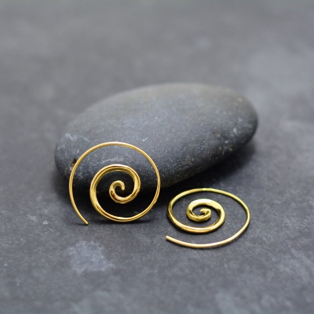 Spiral Earrings Gold - Medium Taped Minimal Jewelry (036GP)