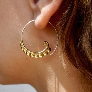 Spiral Earrings Gold - Minimalist Hoop Threader Earrings Medium (104B)