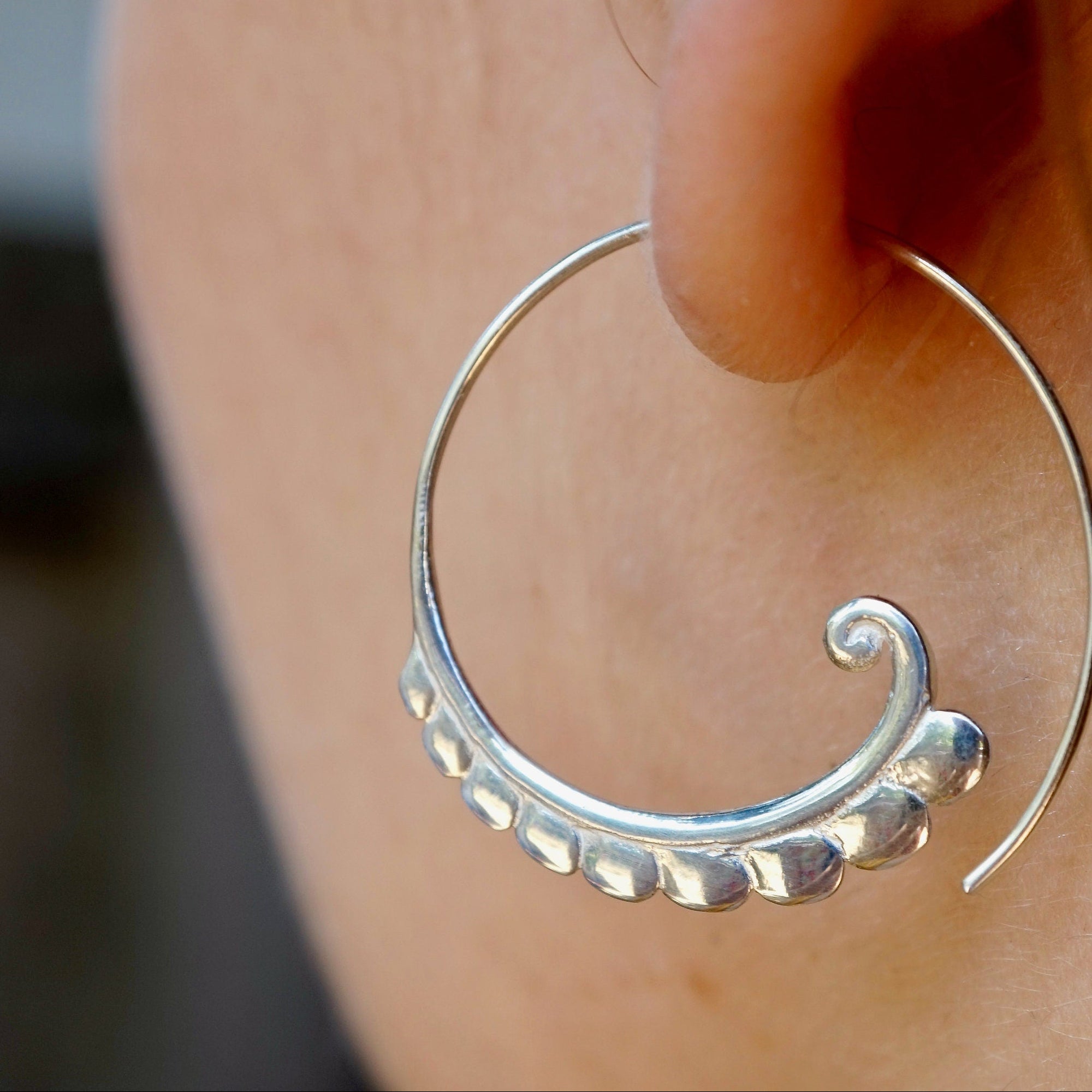 Spiral Earrings Solid Sterling Silver - Minimalist Scalloped Hoop Threader Earrings Medium (104S)