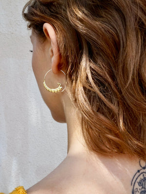 Spiral Earrings Solid Sterling Silver - Minimalist Scalloped Hoop Threader Earrings Medium (104S)