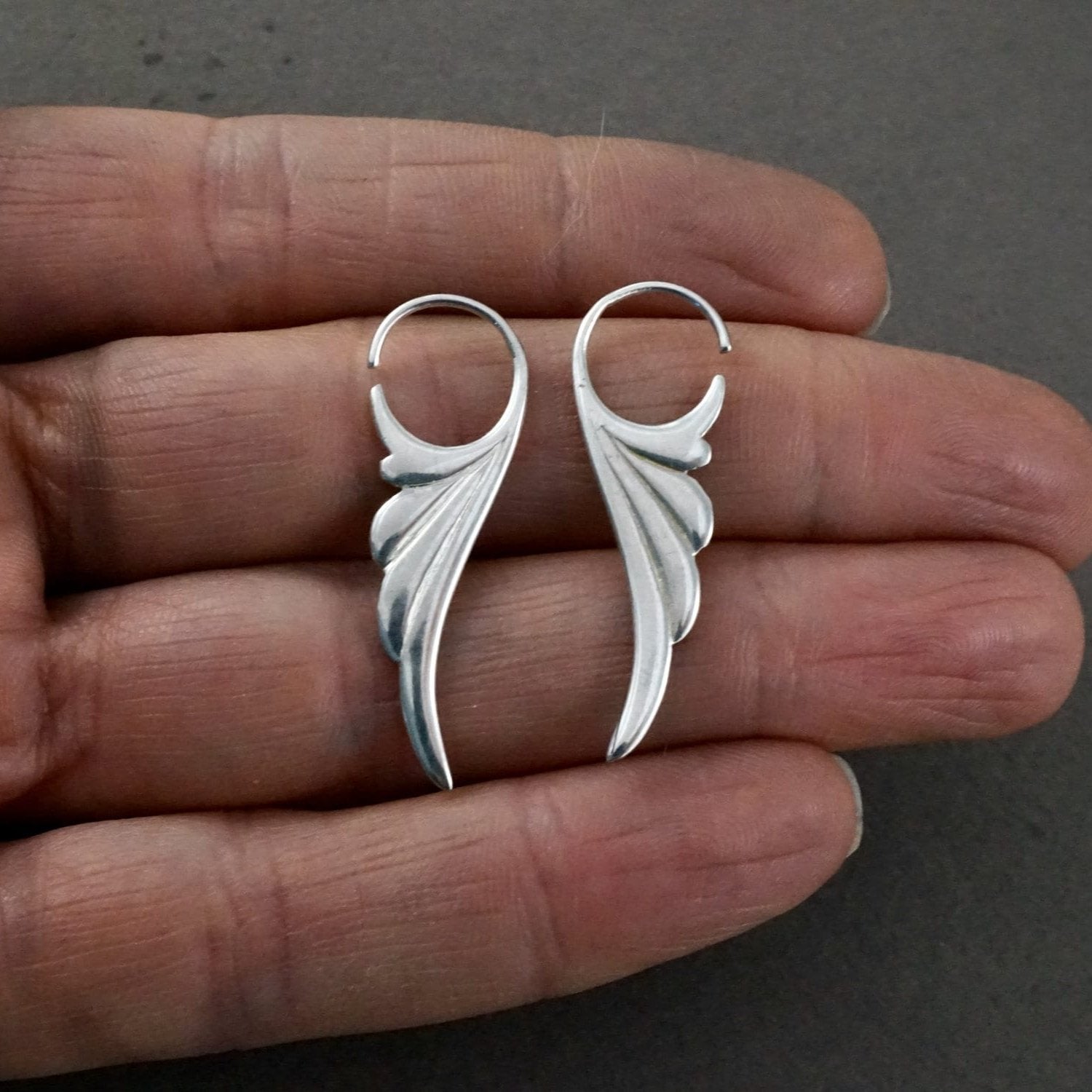 Fern Leaf Elf Earrings - Gold tone Art Nouveau (282B)