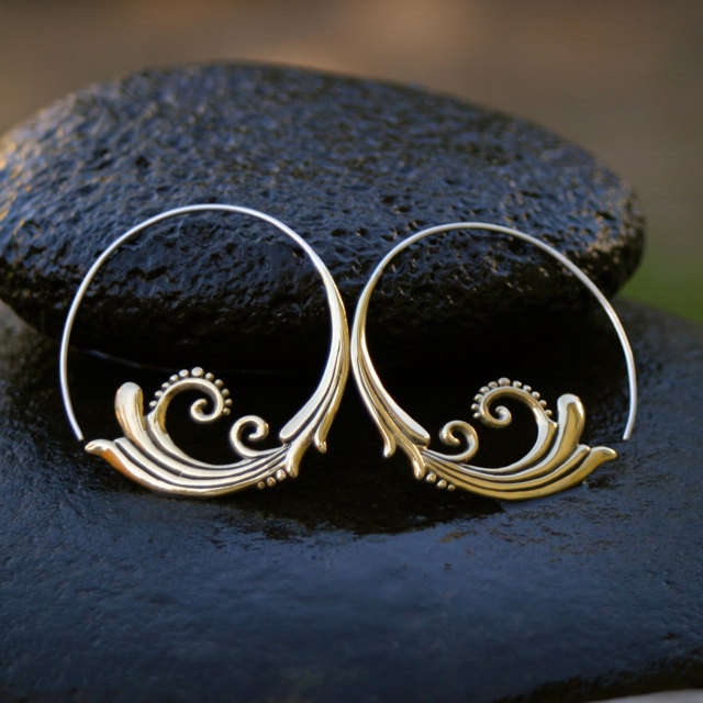 Tribal Hoop Earrings - Medium Gold tone Spiral Hoops - Art Nouveau Earrings (041B)