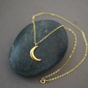 Crescent Moon Necklace Gold (284G)