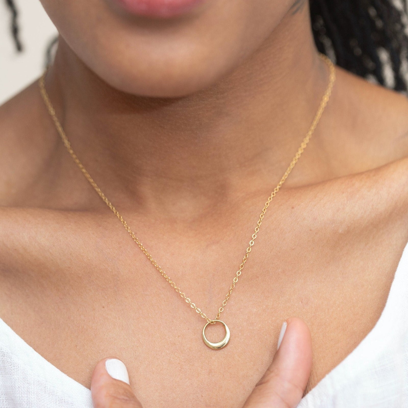 Dainty Eternity Circle Necklace Gold